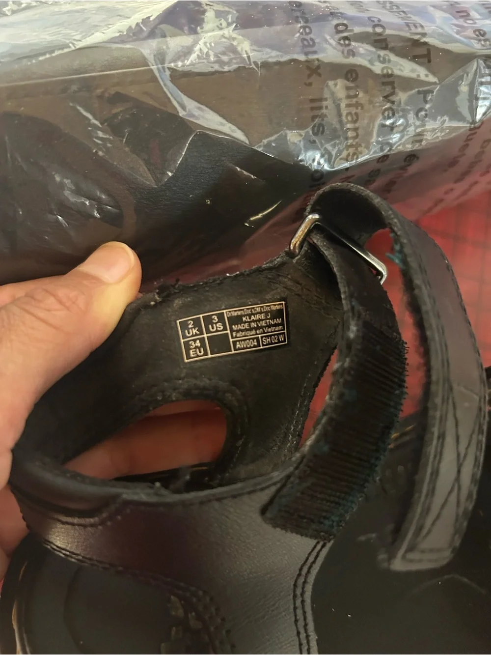 N/A dr martens